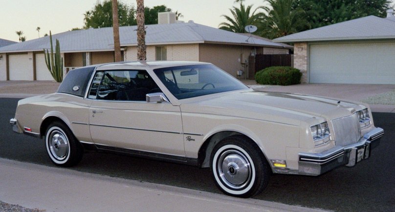 Buick Riviera 1985