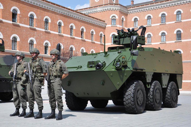 БТР пандур 1