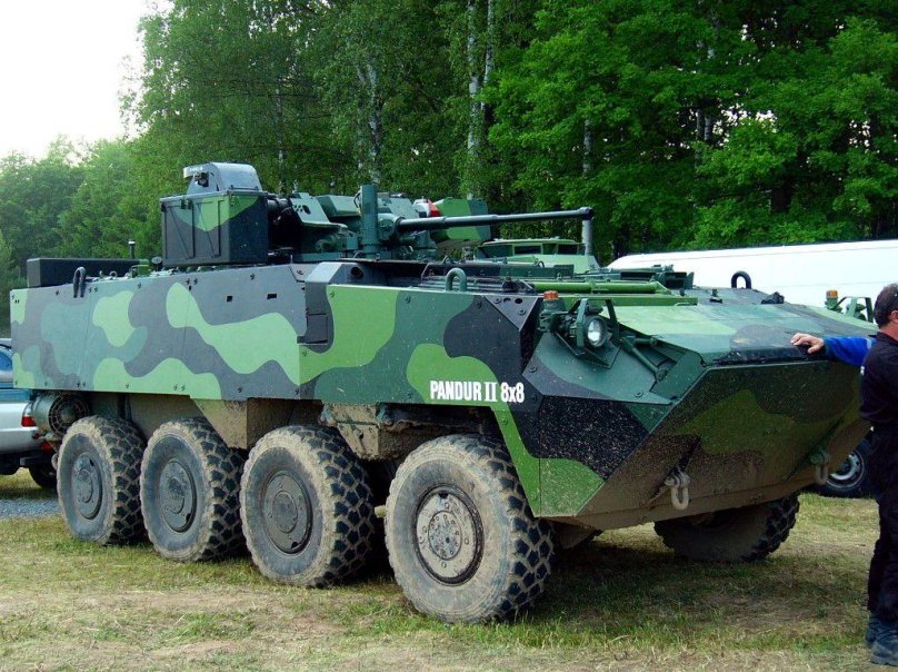 БТР пандур 1