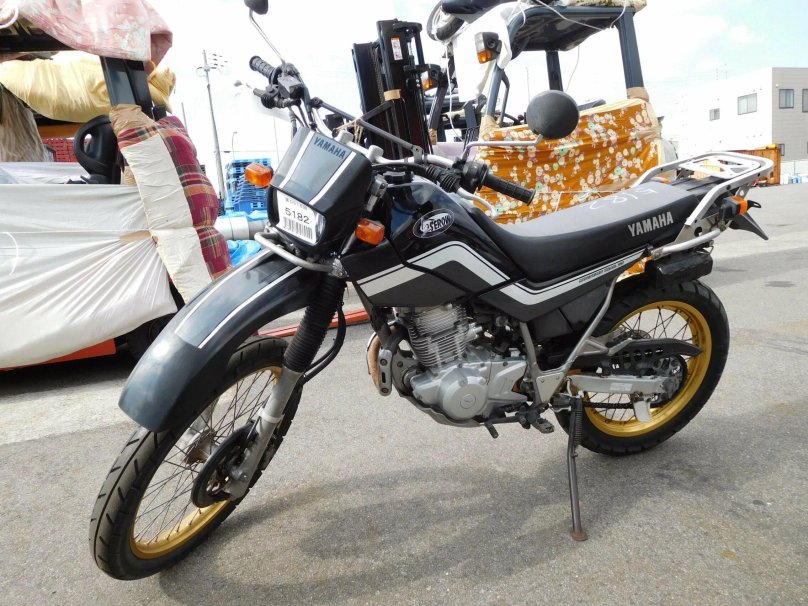 Yamaha xt225 Serow