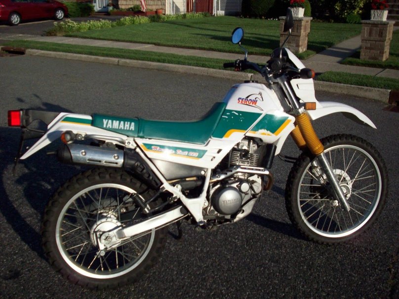 Yamaha Serow 225