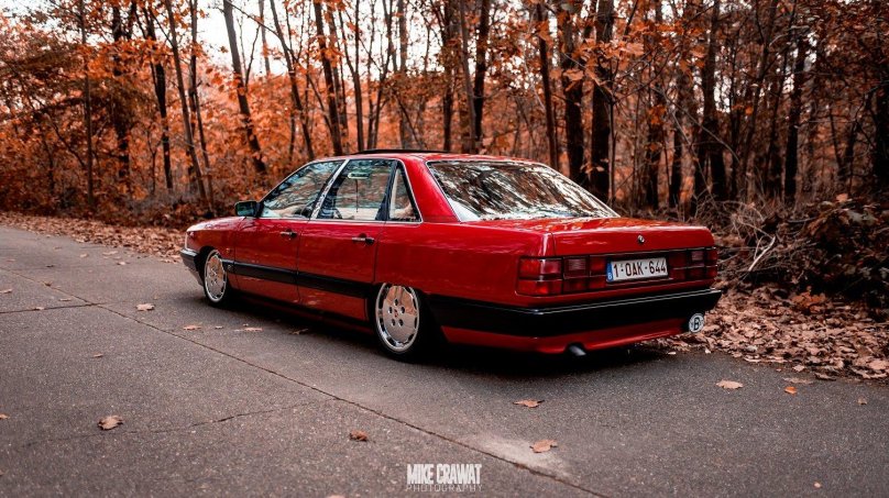 Audi 100 c3 стенс