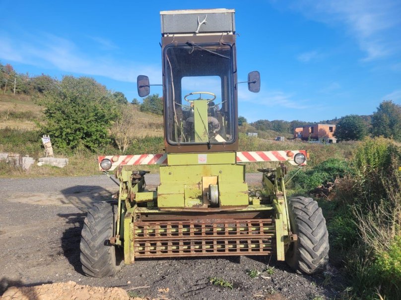 Самоходная косилка е 303