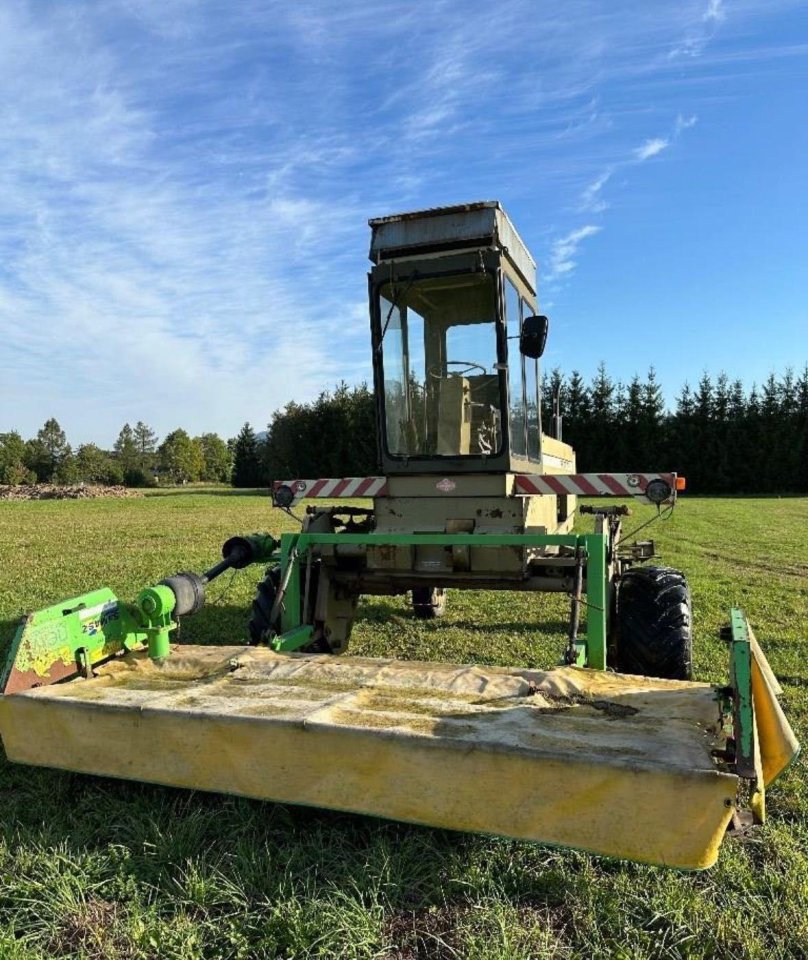 Самоходная косилка плющилка е-303