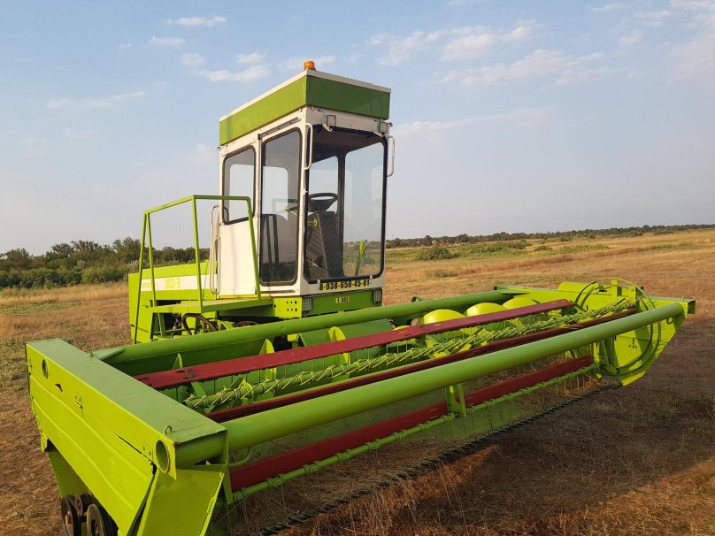 Самоходная косилка е 303