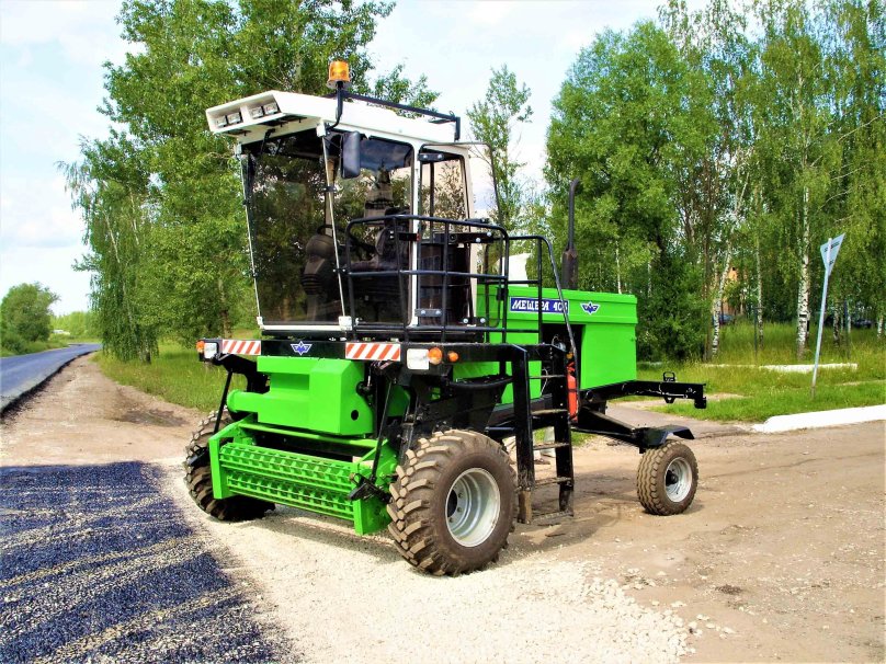 Косилка-плющилка Мещера е-403