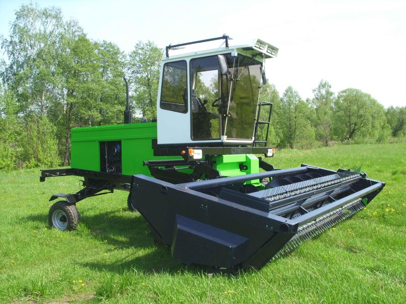 Косилка самоходная Мещера е 403