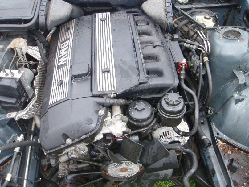 Двигатель BMW m52b25