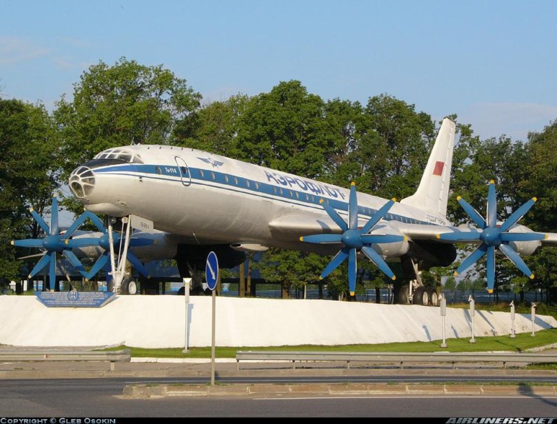 Ту 114 в Домодедово