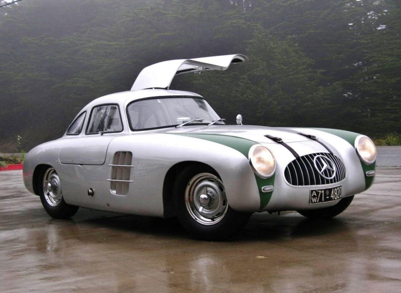 Мерседес серебряная стрела 1954