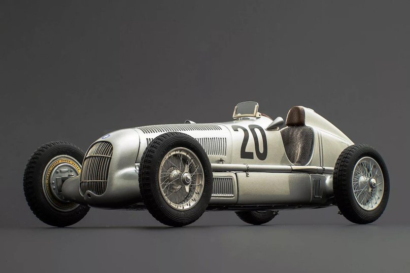 Мерседес серебряная стрела 1931