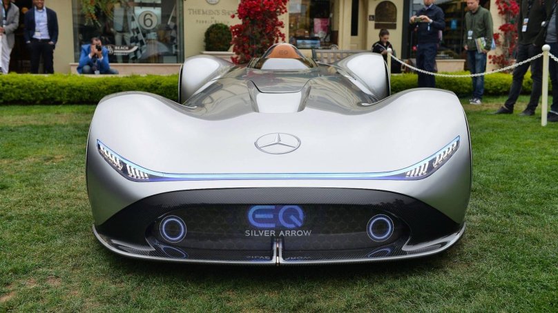 Mercedes-Benz Vision EQ Silver