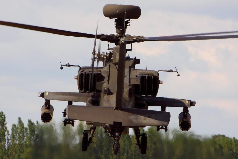 Боевой вертолет "Ah-64 Apache"