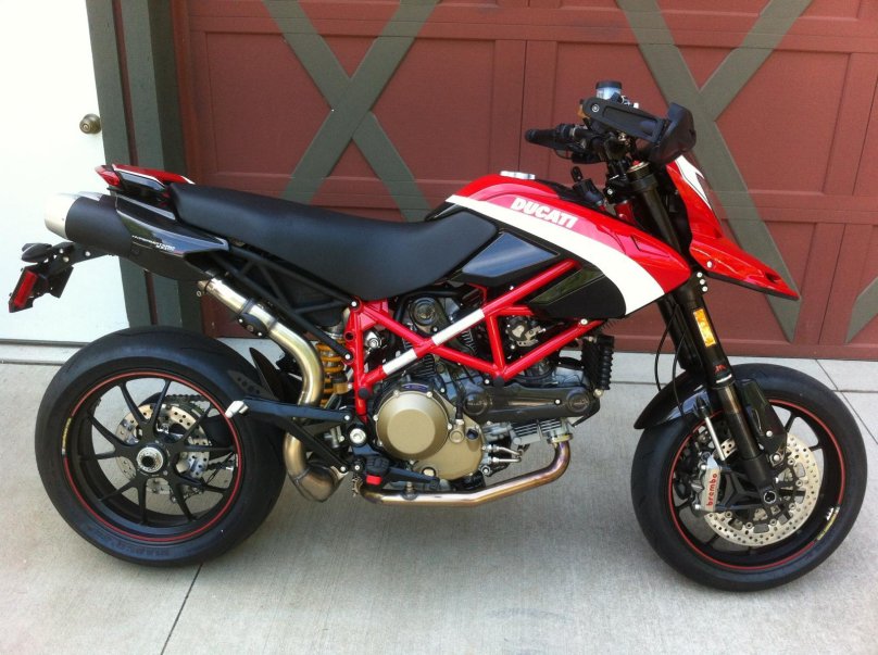 Ducati Hypermotard 2012