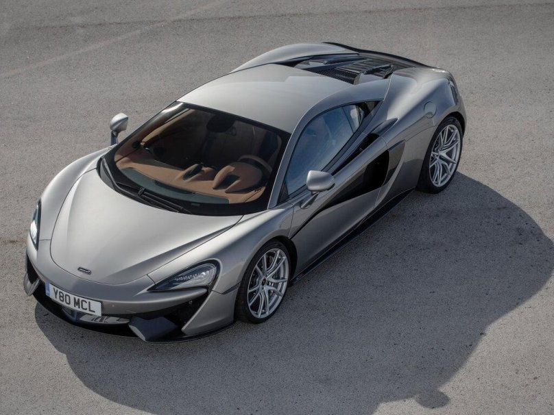 Макларен машина 570s