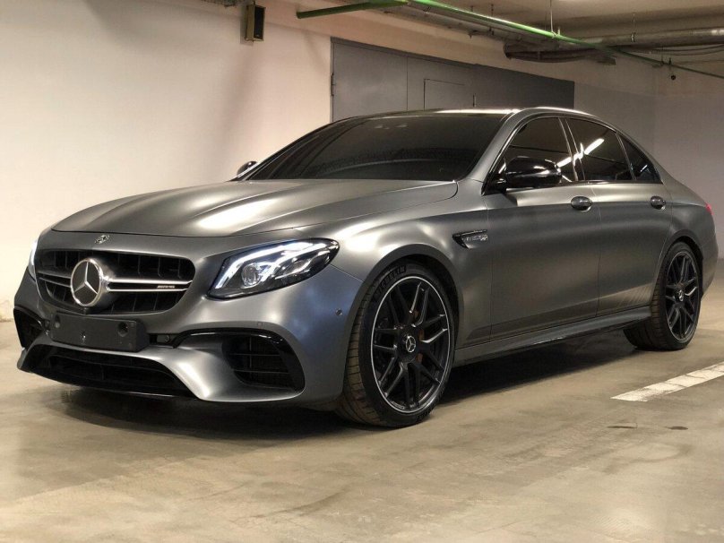 Мерседес АМГ Е 63 S