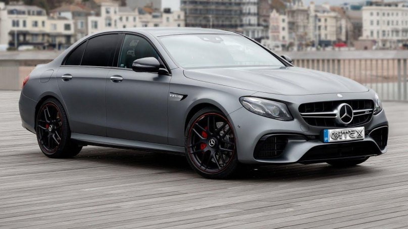 Мерседес е63 АМГ