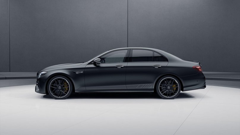 Mercedes Benz e63s AMG