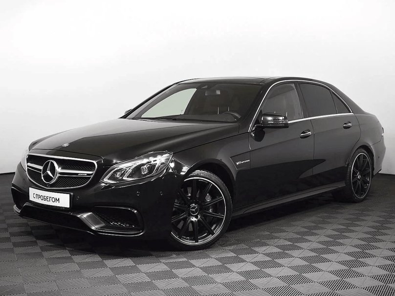 Mercedes Benz e class w212 AMG