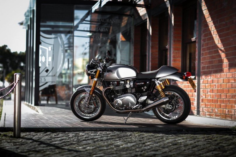 Triumph Thruxton 1200