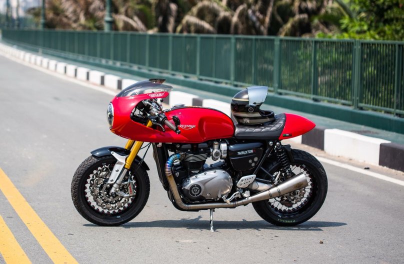 Thruxton 1200r