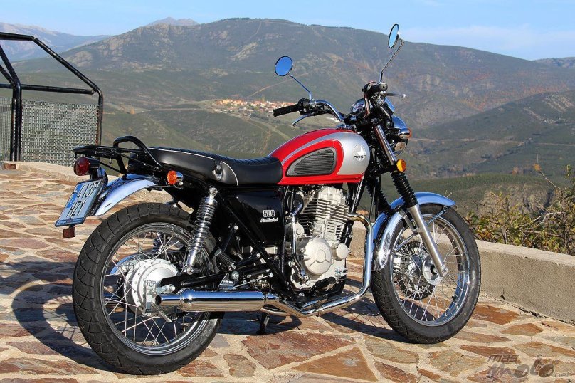 Мотоцикл комбат 400