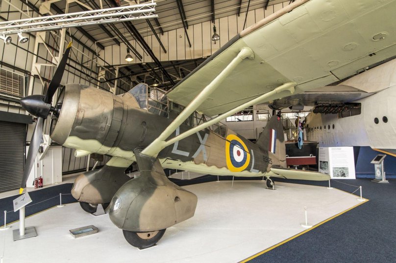 Lysander самолет