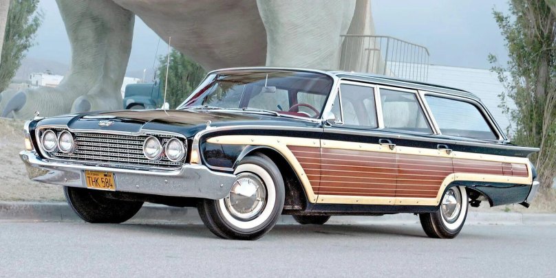 Ford Country Squire Station Wagon 1960