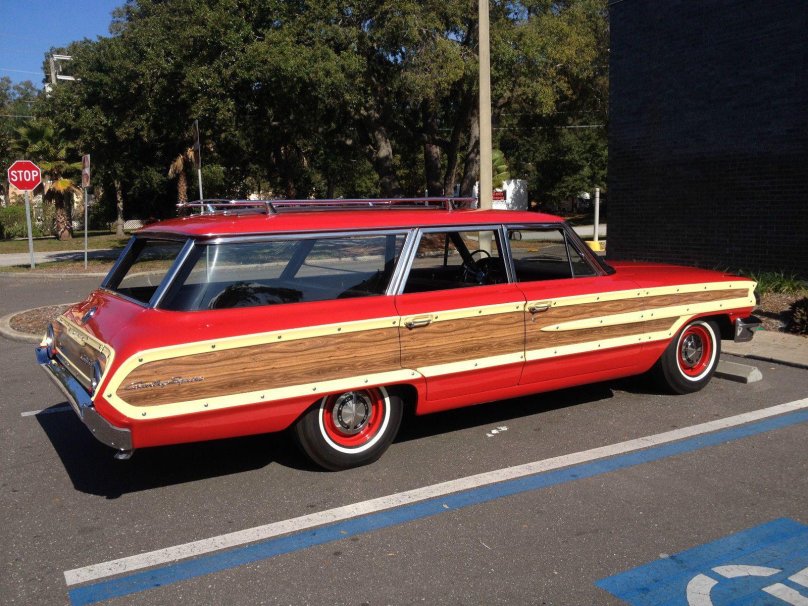 Ford Country Squire 1964
