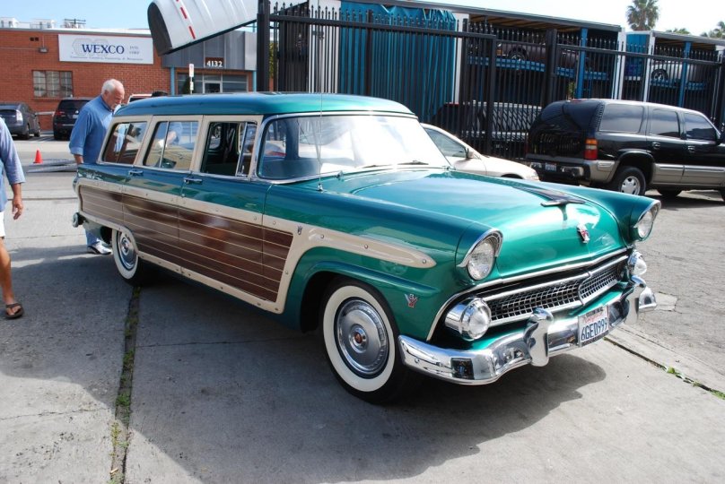 Ford Country Squire 1955