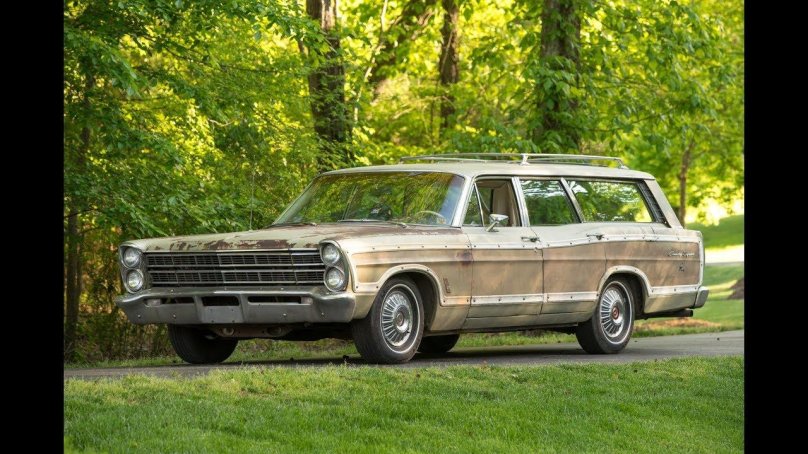 Ford Country Squire Station Wagon