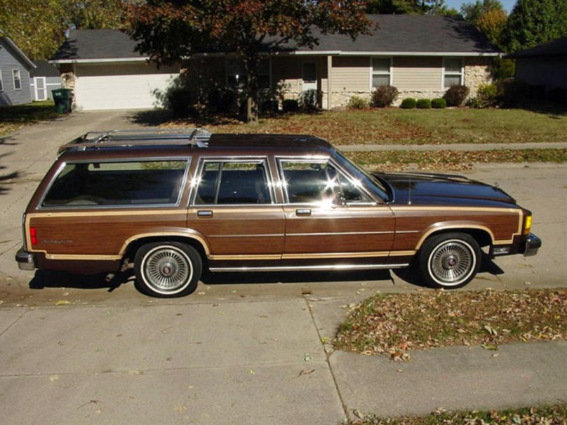 Ford Ltd Country Squire 1987