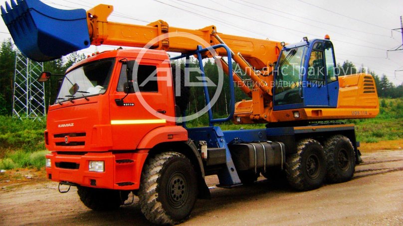 КАМАЗ экскаватор UDS 114