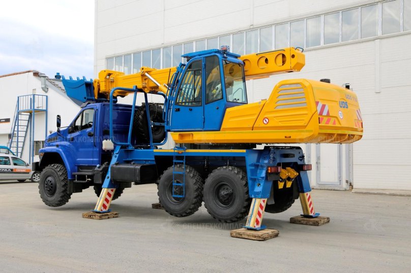 Экскаватор Tatra УДС 114