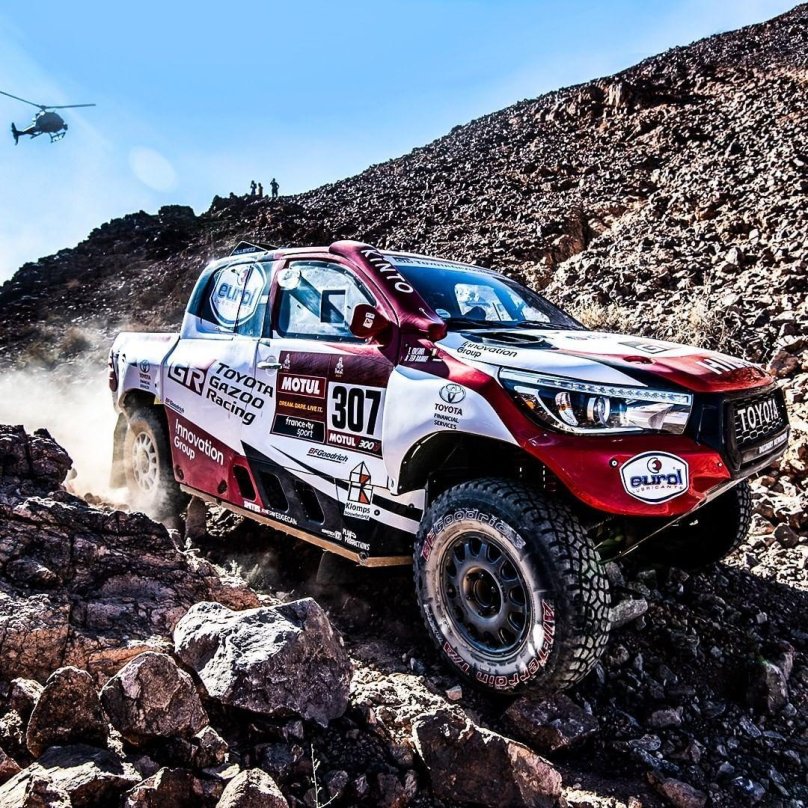 Тойота Хайлюкс ралли Дакар