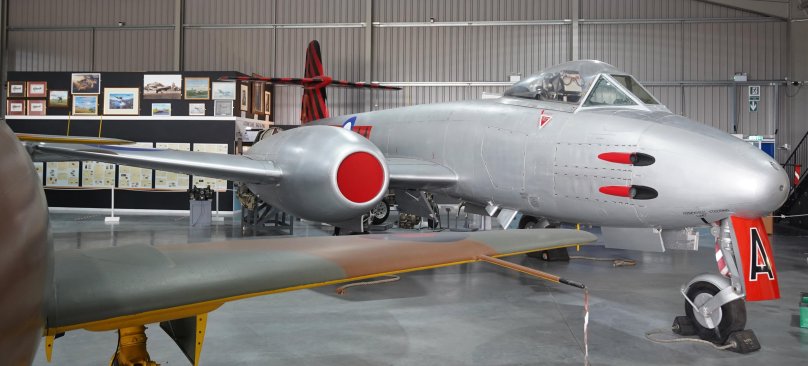 Gloster Meteor f.8