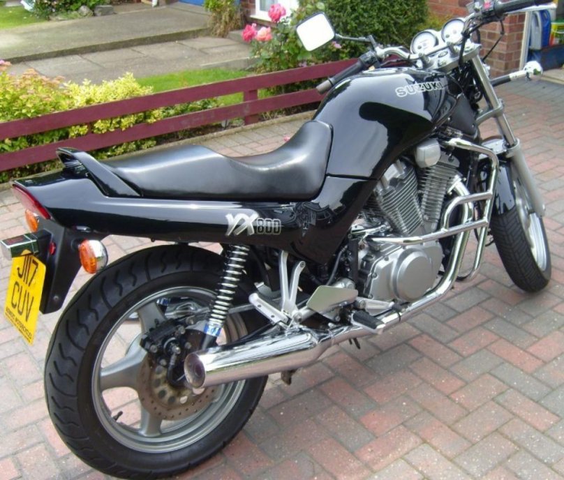 Сузуки vx800