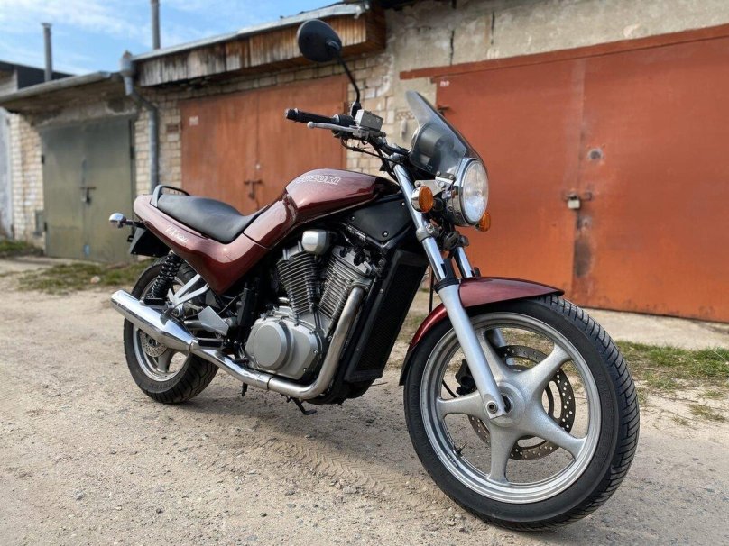 Сузуки vx800
