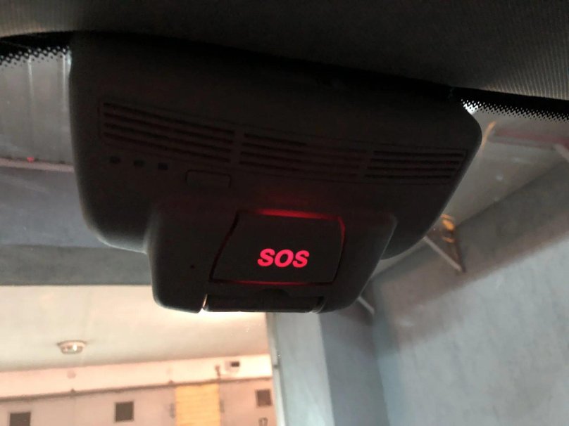 GLE 350d штатный видеорегистратор Эра ГЛОНАСС