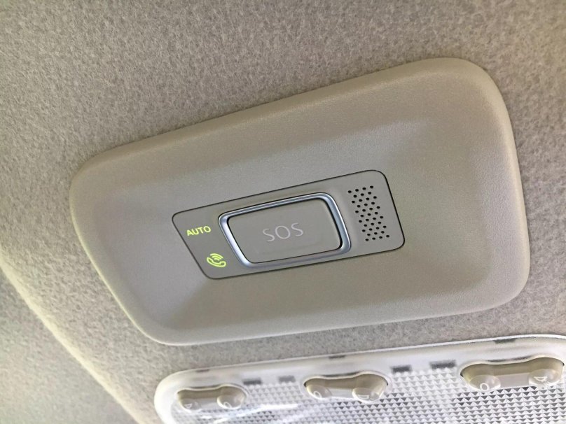 Блок Эра ГЛОНАСС Renault