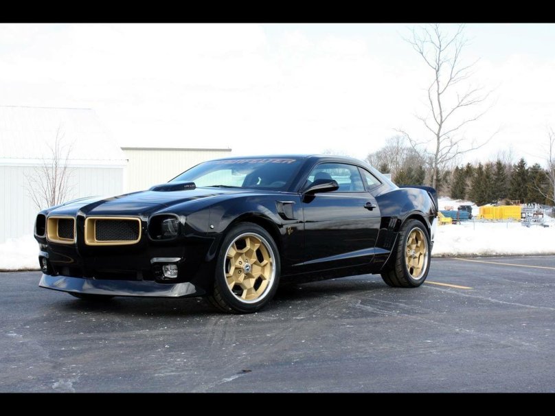 Шевроле Камаро черная