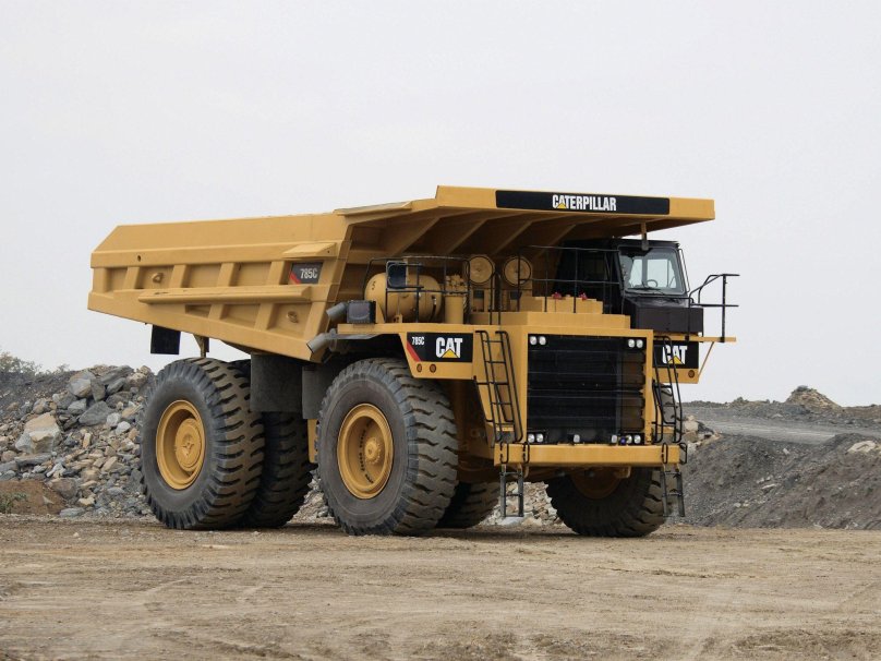 Катерпиллер 785