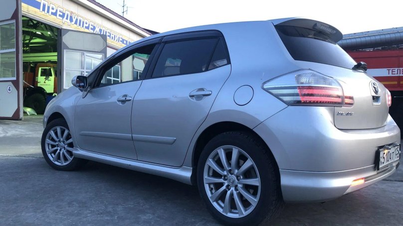 Тойота Blade 3.5