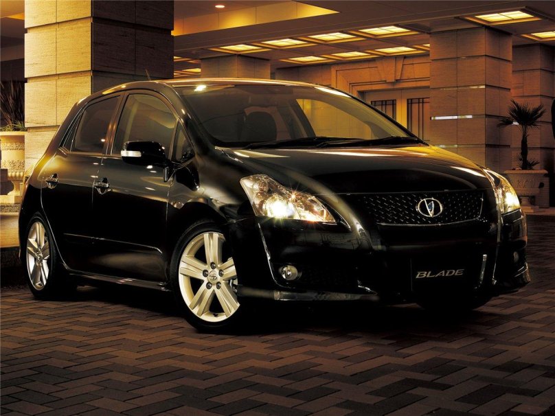 Toyota Blade 2006