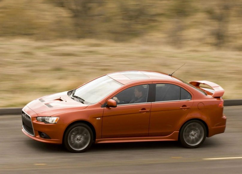Ralliart Mitsubishi Lancer 10