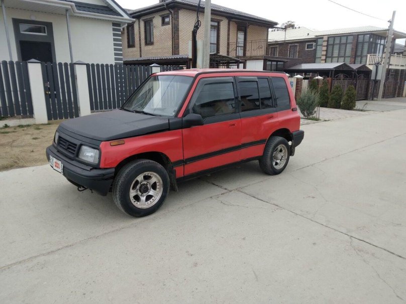 Suzuki Sidekick i