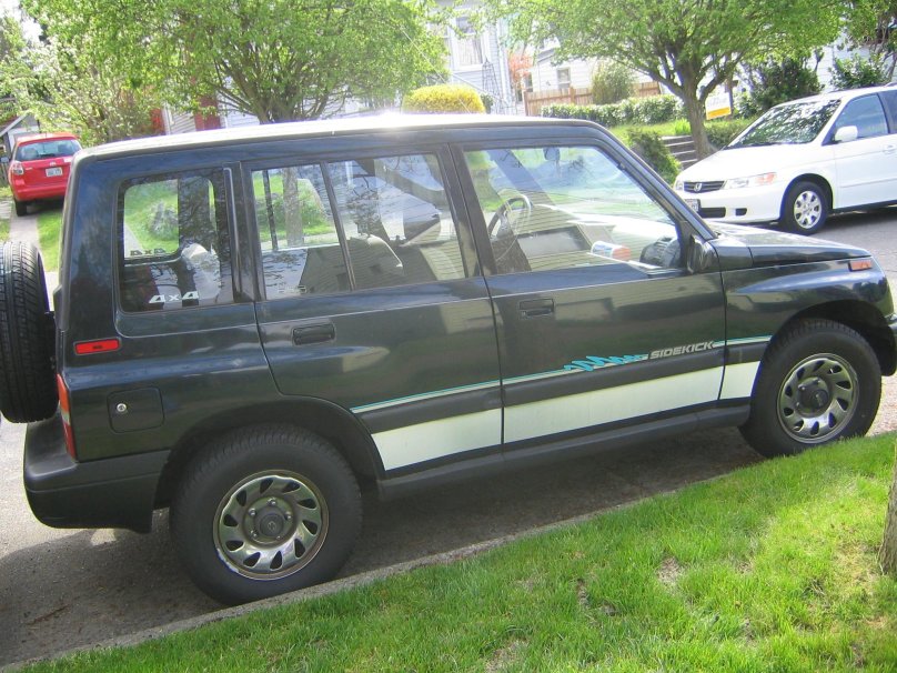 Suzuki Sidekick, 1992