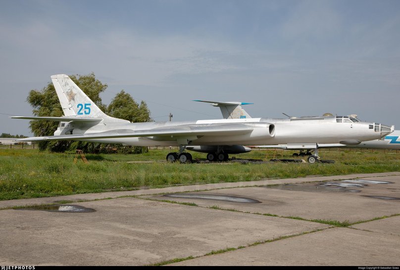 Бомбоотсек ту-16