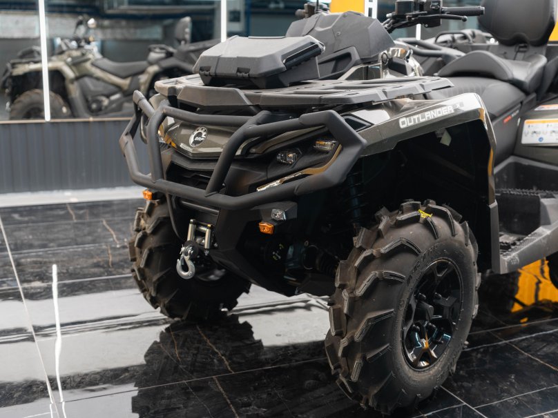 Can-am Outlander Max 6x6 xu+ 1000t