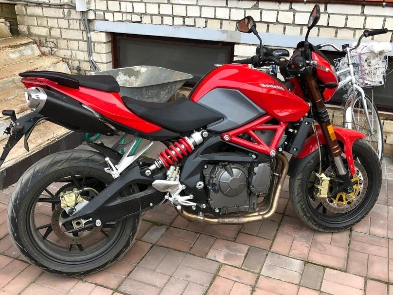 Стелс Бенелли 600